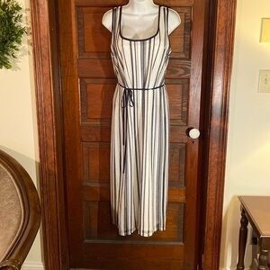 Sam Edelman dress. Size Large. Navy and Ecru ( off white)